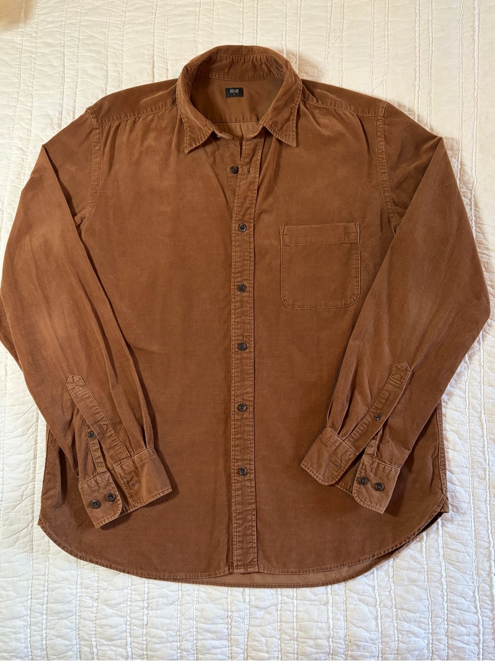 UNIQLO Brown Corduroy Button Down Shirt Long Sleeve Cotton Fine Wale Size M